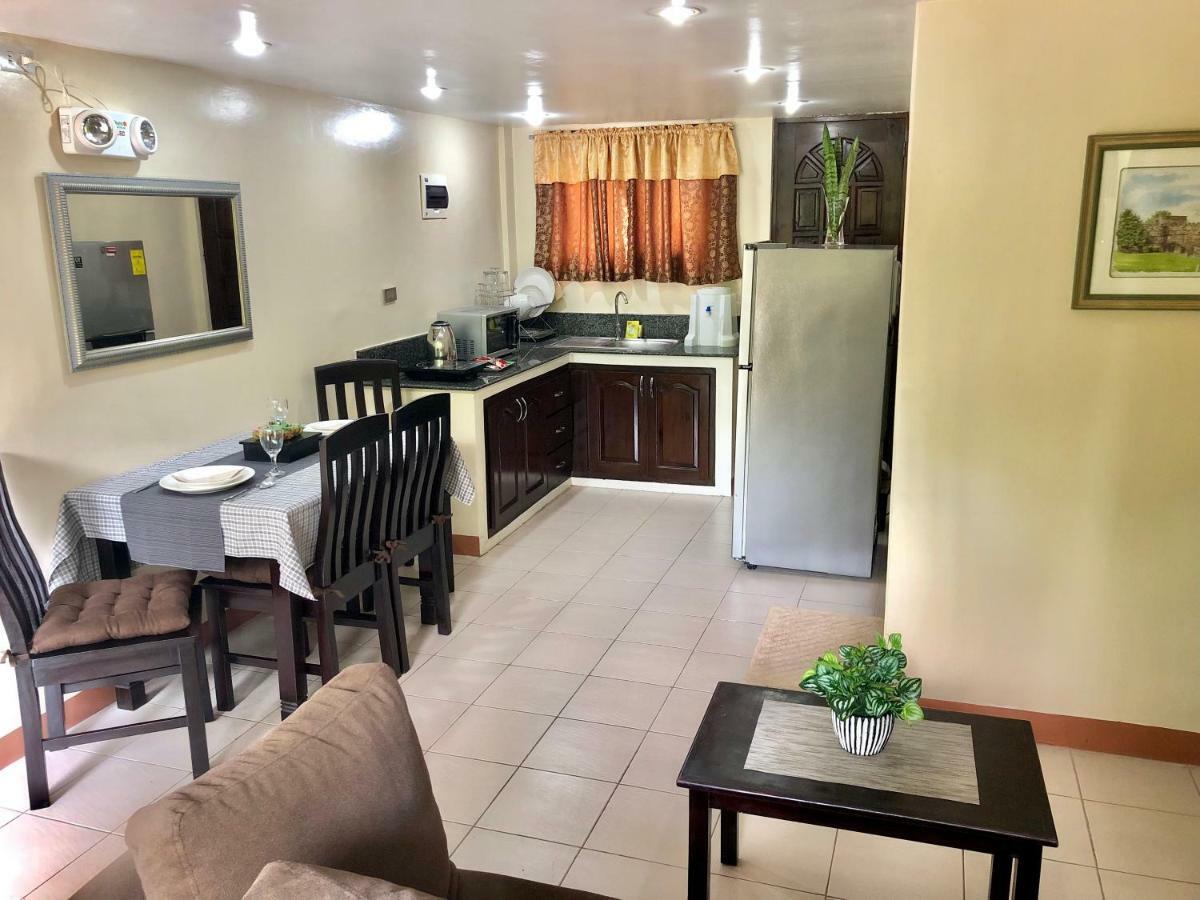 Pal-Watson Apartments Lapu-Lapu City Esterno foto